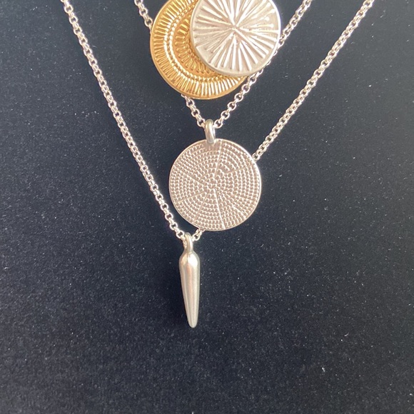 Lucky Brand Two Tones Hammered Coin Layered 13” Necklace - Boho - Picture 7 of 8